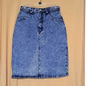 Girls Jordache denim skirt, girls 12
